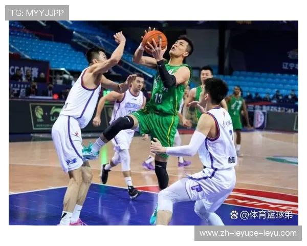 足球运动员西装CBA：当篮球和足球交汇